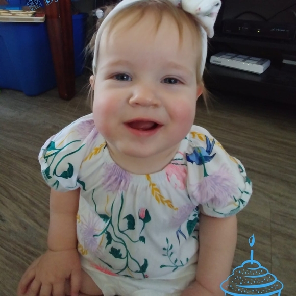 Meet your Posher, Angelee - Picture 1 of 1